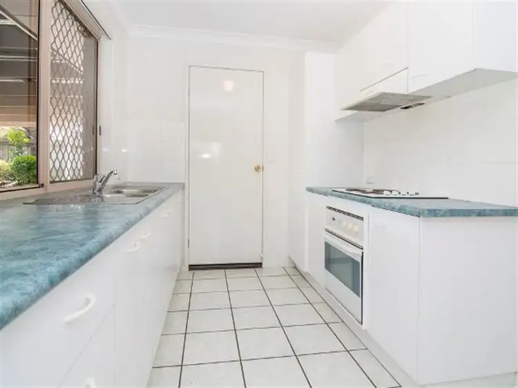 Second view of Homely house listing, 4 Silvergum Pl, Calamvale QLD