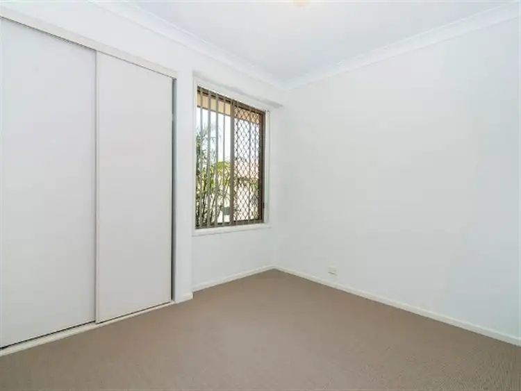 Seventh view of Homely house listing, 4 Silvergum Pl, Calamvale QLD