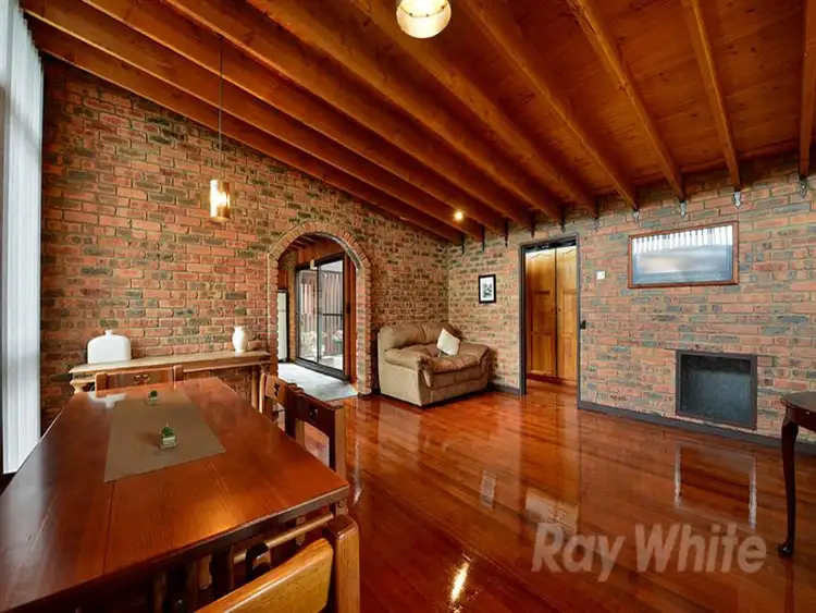 87 Adele Ave, Ferntree Gully VIC