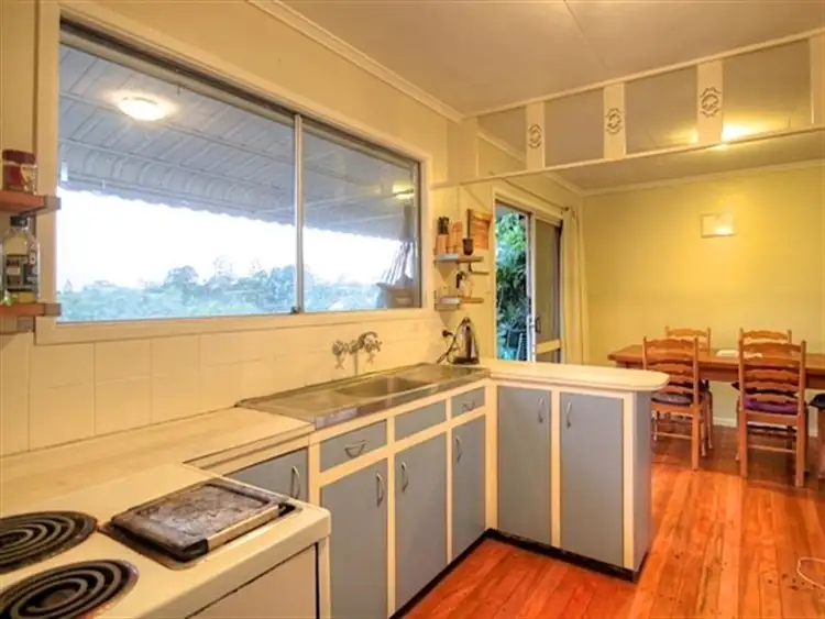 Sixth view of Homely house listing, 79 Mingera St, Mansfield QLD