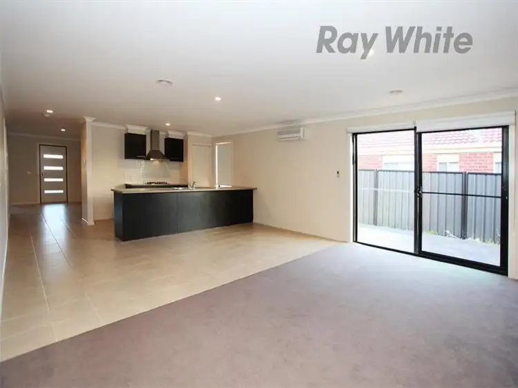 Seventh view of Homely house listing, 3 Banning Ct, Point Cook VIC