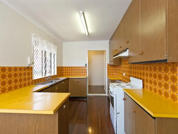 Fifth view of Homely house listing, 59 Gwynne St, Wynnum West QLD