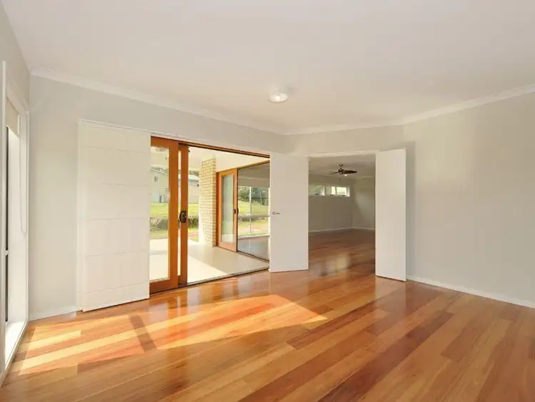 Sixth view of Homely house listing, 23 Mizen Pl, Holland Park West QLD