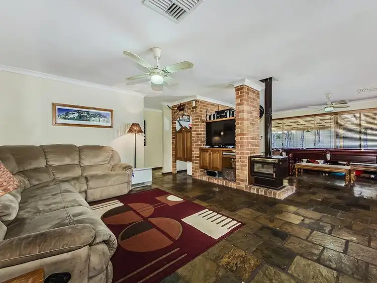 Sixth view of Homely house listing, 2 Farrington St, Warnbro WA