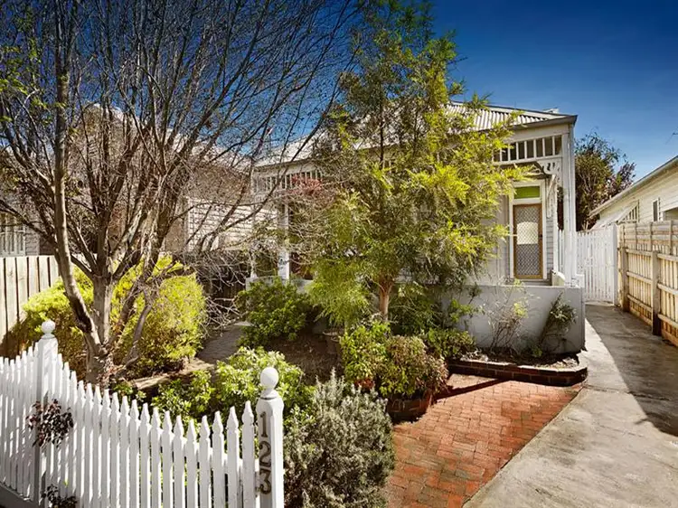 123 Rossmoyne St, Thornbury VIC