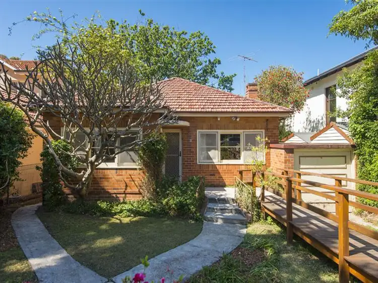 Main view of Homely house listing, 8 Sugarloaf Cres, Castlecrag NSW