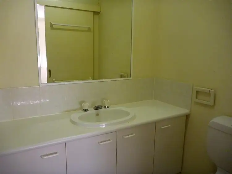 Sixth view of Homely townhouse listing, 2/3 Arundel Dr, Arundel QLD