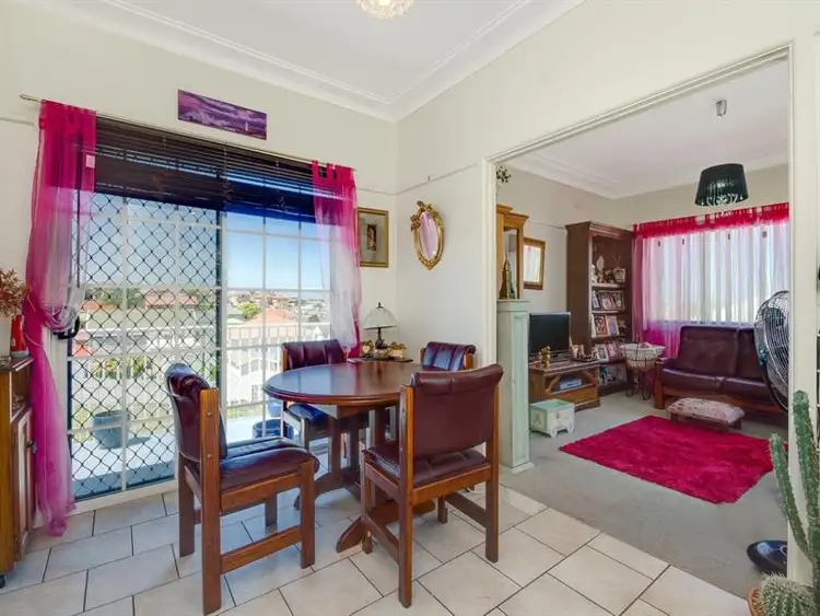 Second view of Homely house listing, 27 Lake Heights Rd, Lake Heights NSW