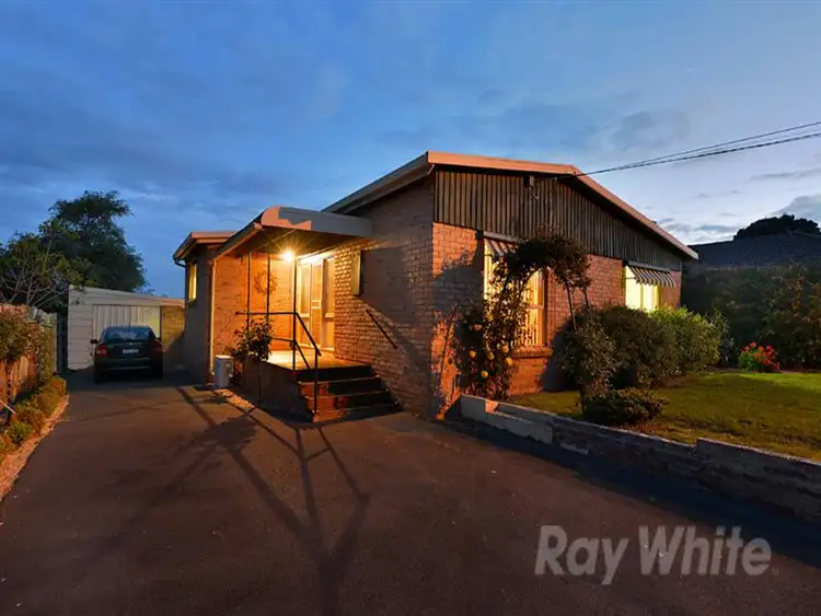 43 Mountain Gate Dr, Ferntree Gully VIC