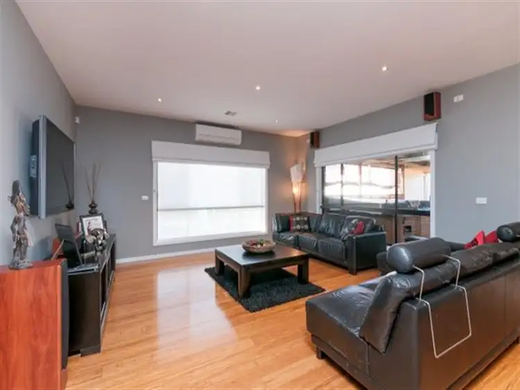 Fifth view of Homely house listing, 43 Middlesborough Dr, Craigieburn VIC