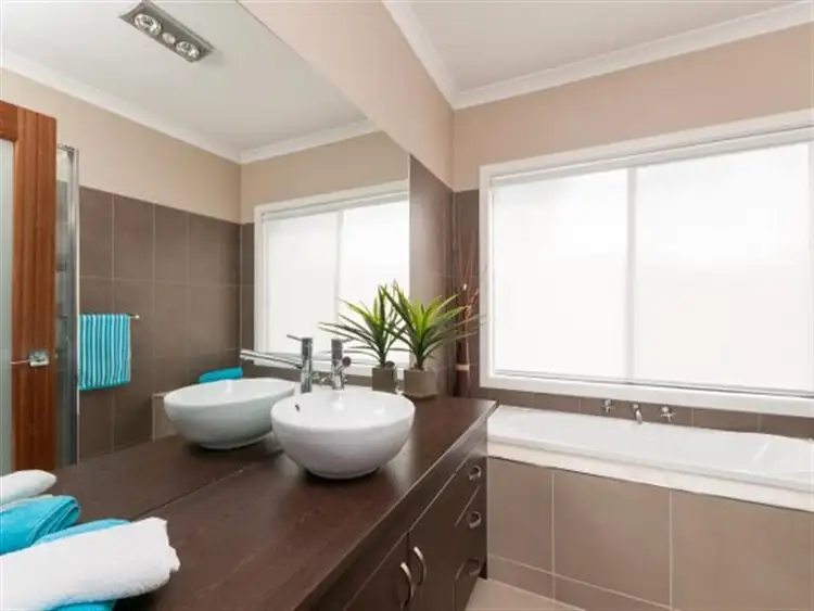 Seventh view of Homely house listing, 43 Middlesborough Dr, Craigieburn VIC