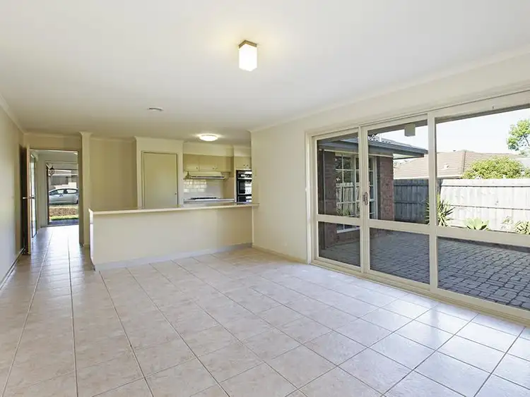 Fifth view of Homely house listing, 8 Hansen Dr, Grovedale VIC