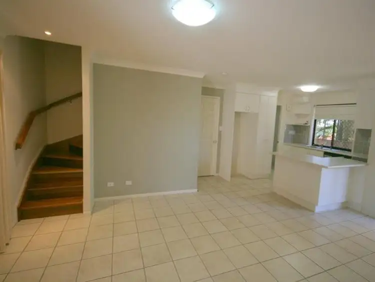 Second view of Homely townhouse listing, 6/9 Hill Cres, Carina Heights QLD