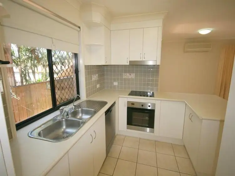 Fourth view of Homely townhouse listing, 6/9 Hill Cres, Carina Heights QLD