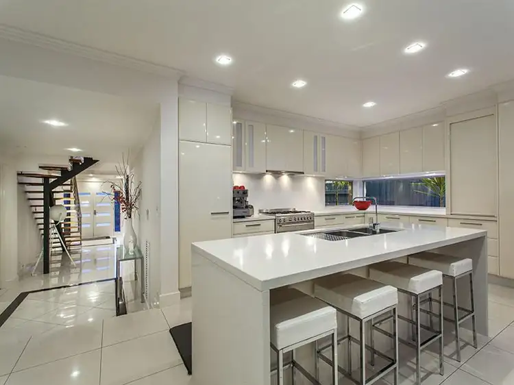 Third view of Homely house listing, 2 Robert St, Bulleen VIC