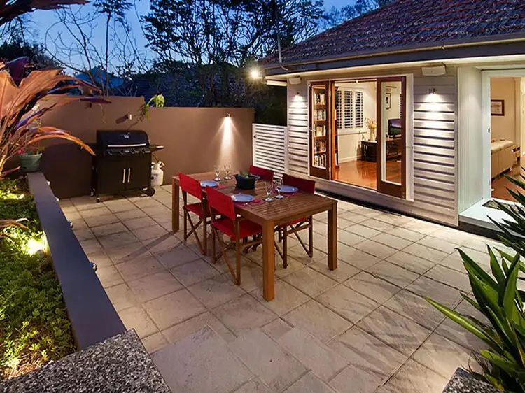 107 Alexandra St, Bardon QLD