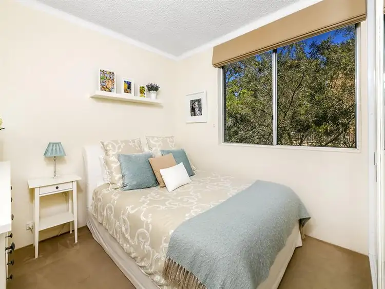 Fifth view of Homely unit listing, 35/52 The Cres, Dee Why NSW