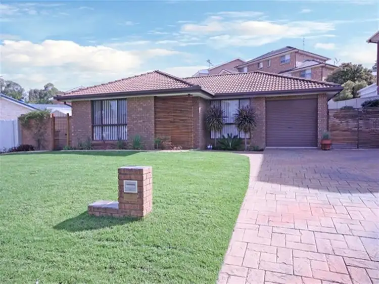 Main view of Homely house listing, 28 Diamontina Pl, Kearns NSW