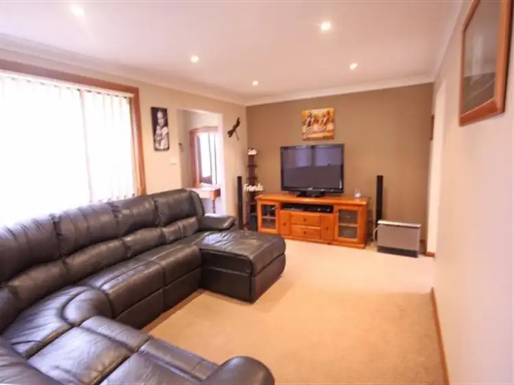 Third view of Homely house listing, 28 Diamontina Pl, Kearns NSW