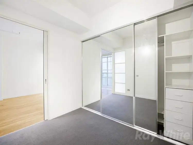 Third view of Homely apartment listing, 904/422 Collins St, Melbourne (CBD) VIC