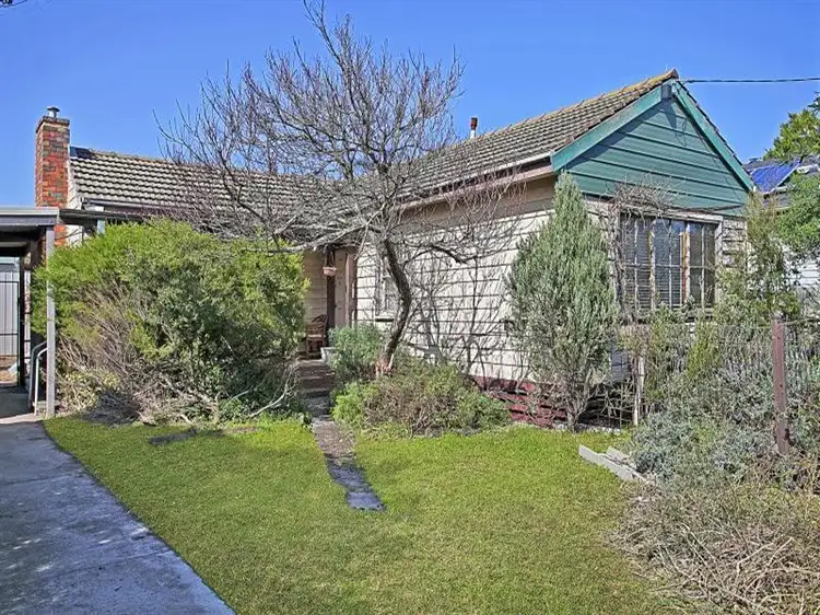 Second view of Homely house listing, 6 Ruvina St, Aspendale VIC