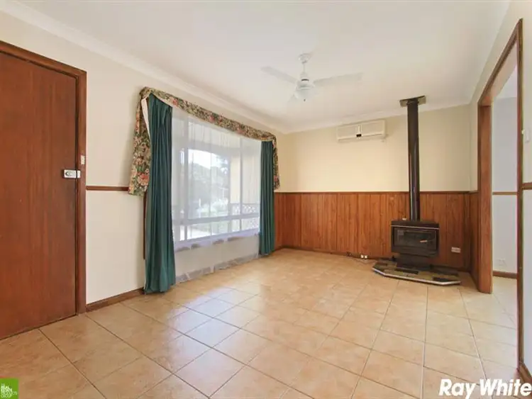 Third view of Homely house listing, 8 Centenary Rd, Albion Park NSW