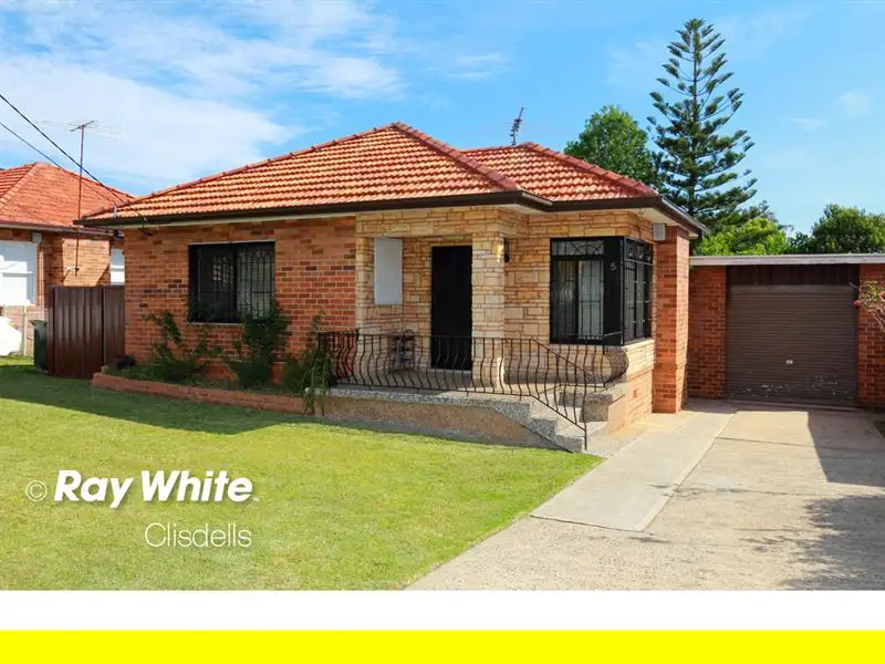 Main view of Homely house listing, 5 Burrimul St, Kingsgrove NSW
