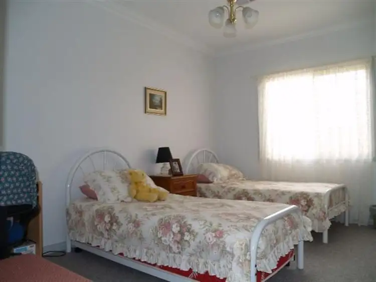 Seventh view of Homely house listing, 35 Mary Starr Dr, Waikerie SA