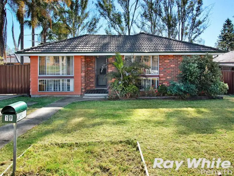 19 Oakland Pde, Werrington Downs NSW