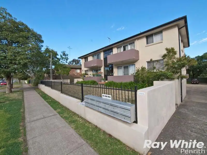 Main view of Homely unit listing, 10/53 King St, Penrith NSW