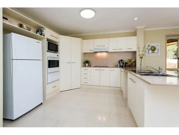 Seventh view of Homely house listing, 32 Windsor Pl, Carindale QLD