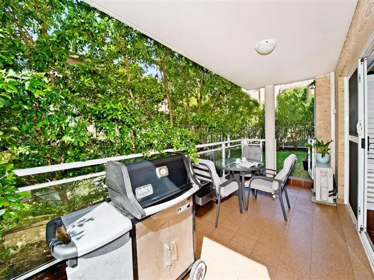 Fourth view of Homely apartment listing, 2/15 Macpherson St, Waverley NSW