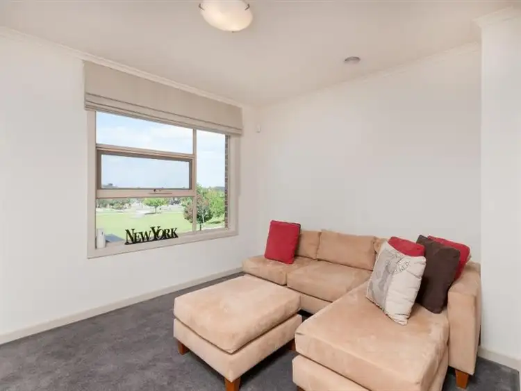 Seventh view of Homely house listing, 47 Bellfield Dr, Craigieburn VIC