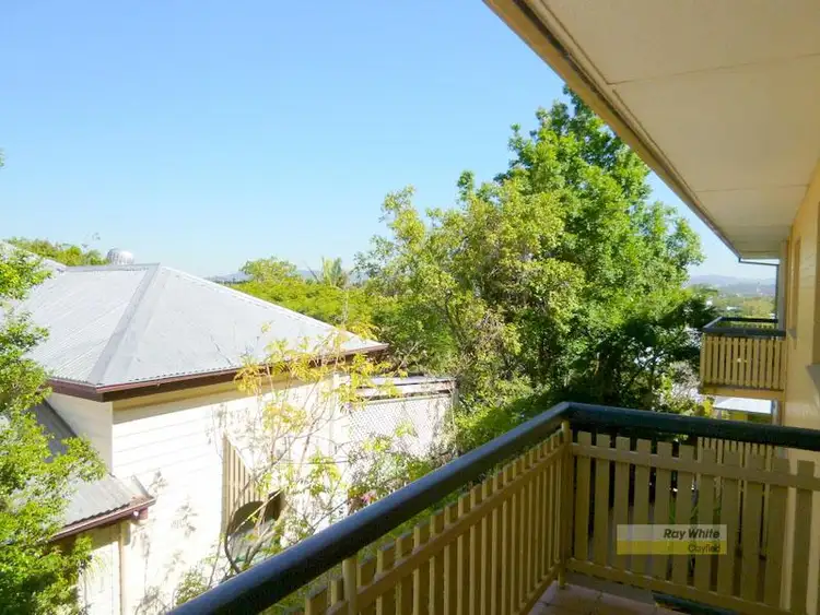 4/32 Miles St, Clayfield QLD