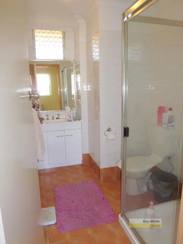 Seventh view of Homely unit listing, 4/32 Miles St, Clayfield QLD