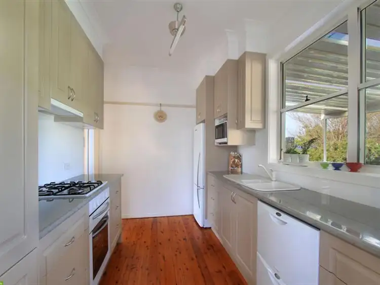 Seventh view of Homely house listing, 5 Lakelands Dr, Dapto NSW