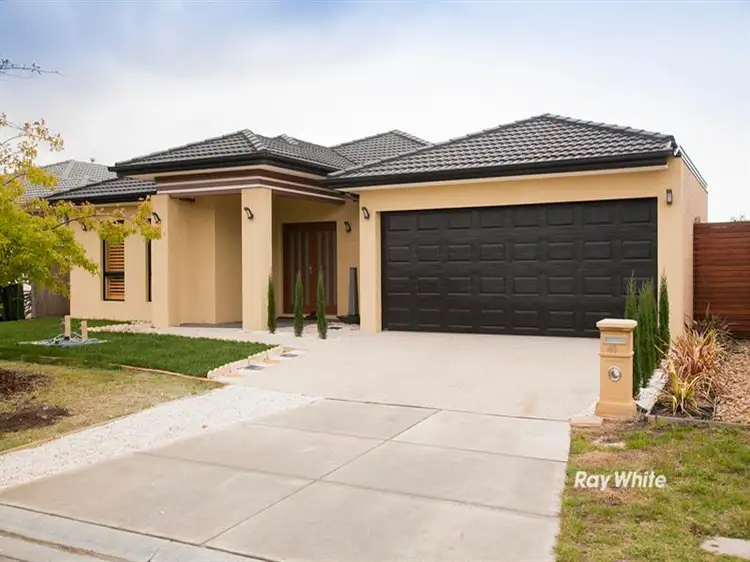 41 Ethereal Way, Skye VIC