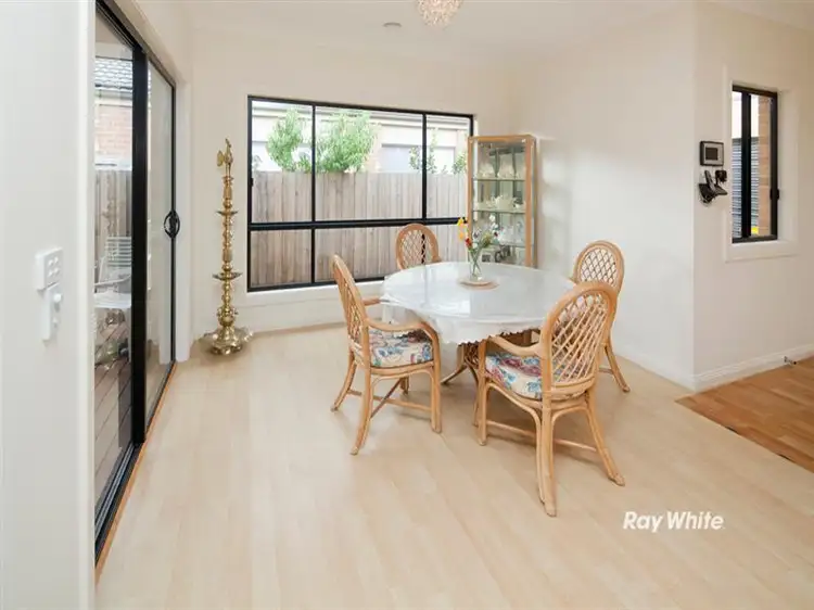 Fifth view of Homely house listing, 41 Ethereal Way, Skye VIC