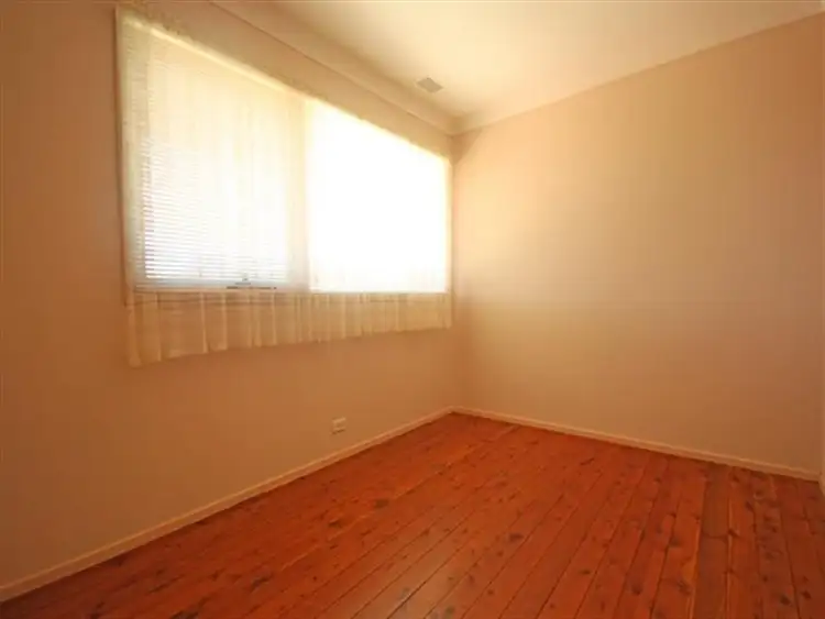 Seventh view of Homely house listing, 21 Evergreen Ave, Bradbury NSW