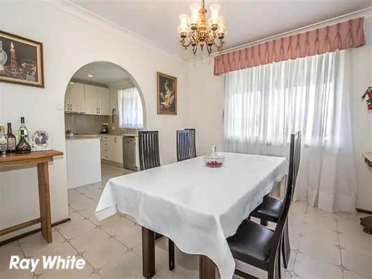 Seventh view of Homely house listing, 12 Jefferies Pl, Prairiewood NSW