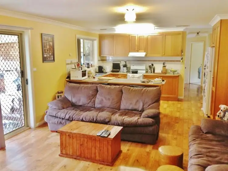 Fifth view of Homely house listing, 2 Pineview Cct, Young NSW