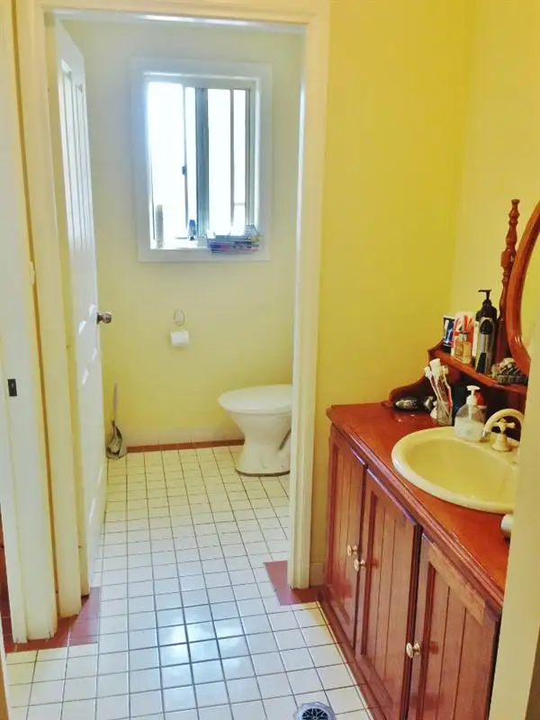 Sixth view of Homely house listing, 2 Pineview Cct, Young NSW