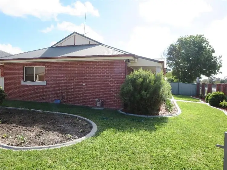 Fourth view of Homely unit listing, 2/108 Adams St, Jindera NSW