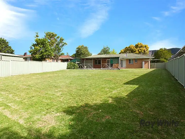 Fifth view of Homely house listing, 8 Normanby Pl, Albion Park NSW