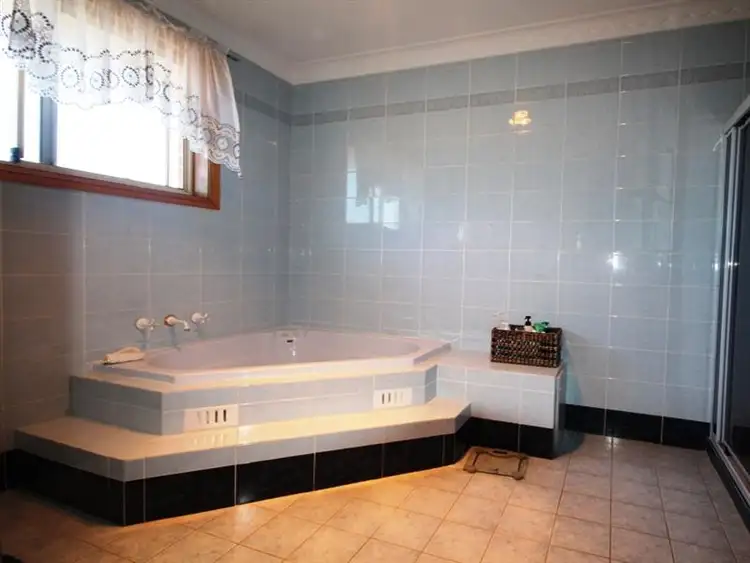 Sixth view of Homely house listing, 9 Cisticola St, Hinchinbrook NSW