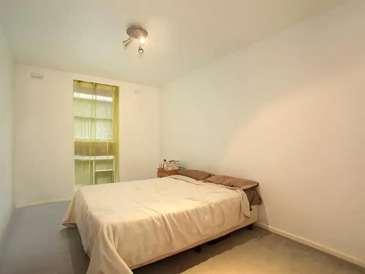 Fourth view of Homely apartment listing, 9/325 Orrong Rd, St Kilda East VIC