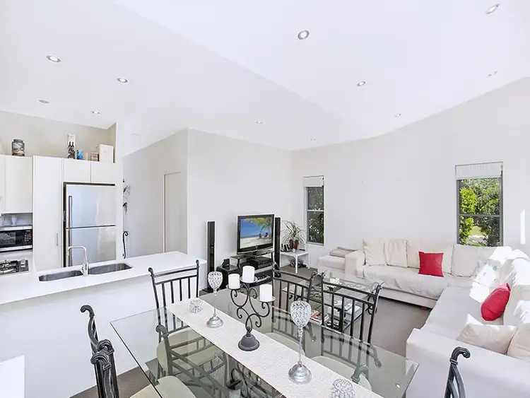 Fourth view of Homely townhouse listing, 6/9 Fenton Ave, Caringbah NSW