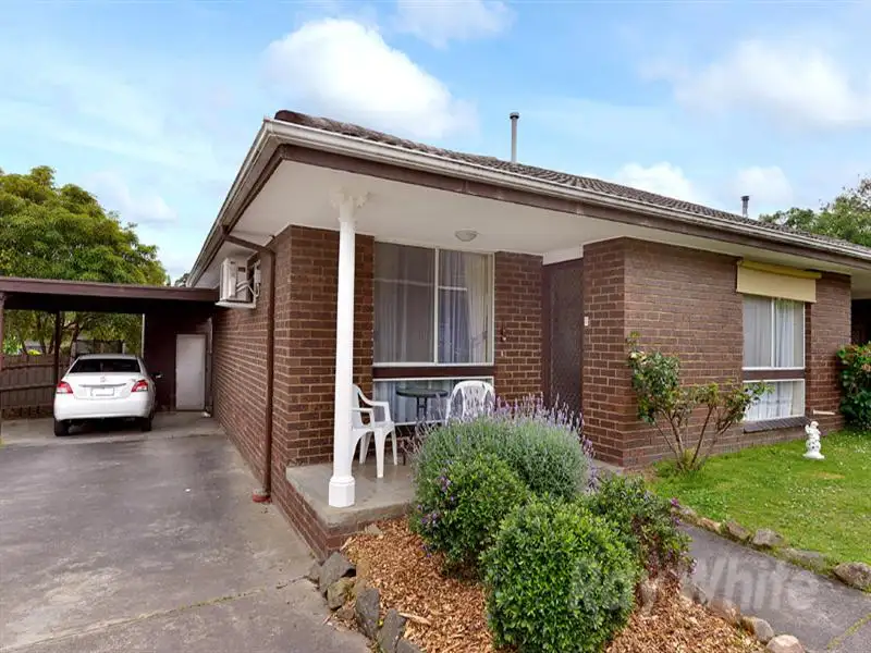 Main view of Homely unit listing, 2/9 Veronica St, Ferntree Gully VIC