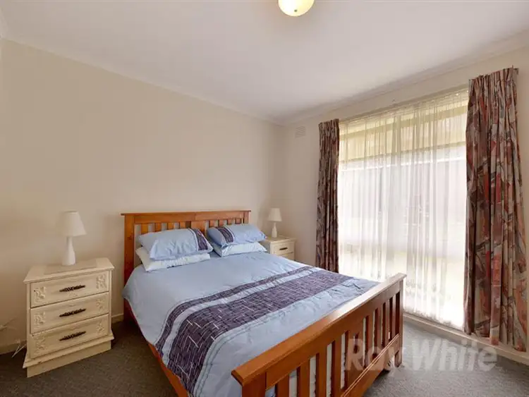 Third view of Homely unit listing, 2/9 Veronica St, Ferntree Gully VIC