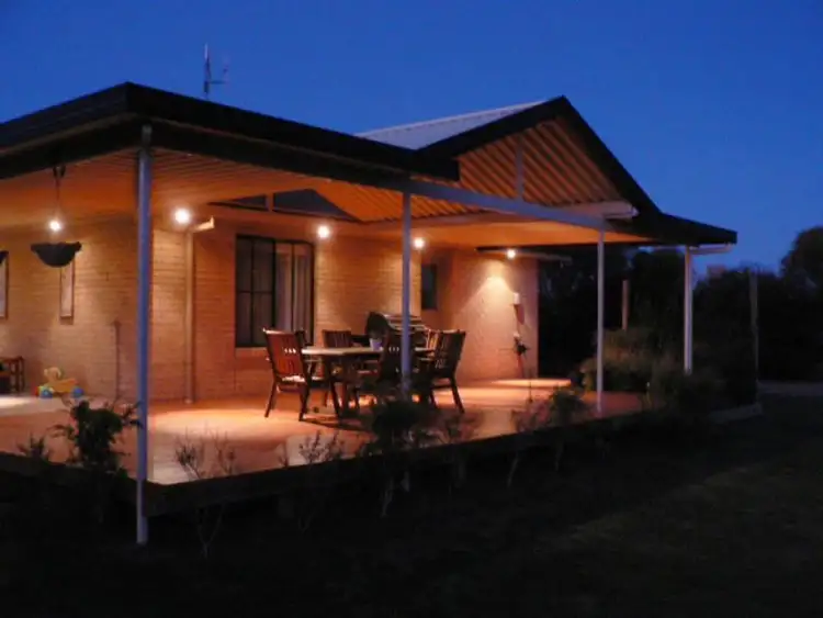 Seventh view of Homely house listing, 10 Redgum Pl, Narromine NSW